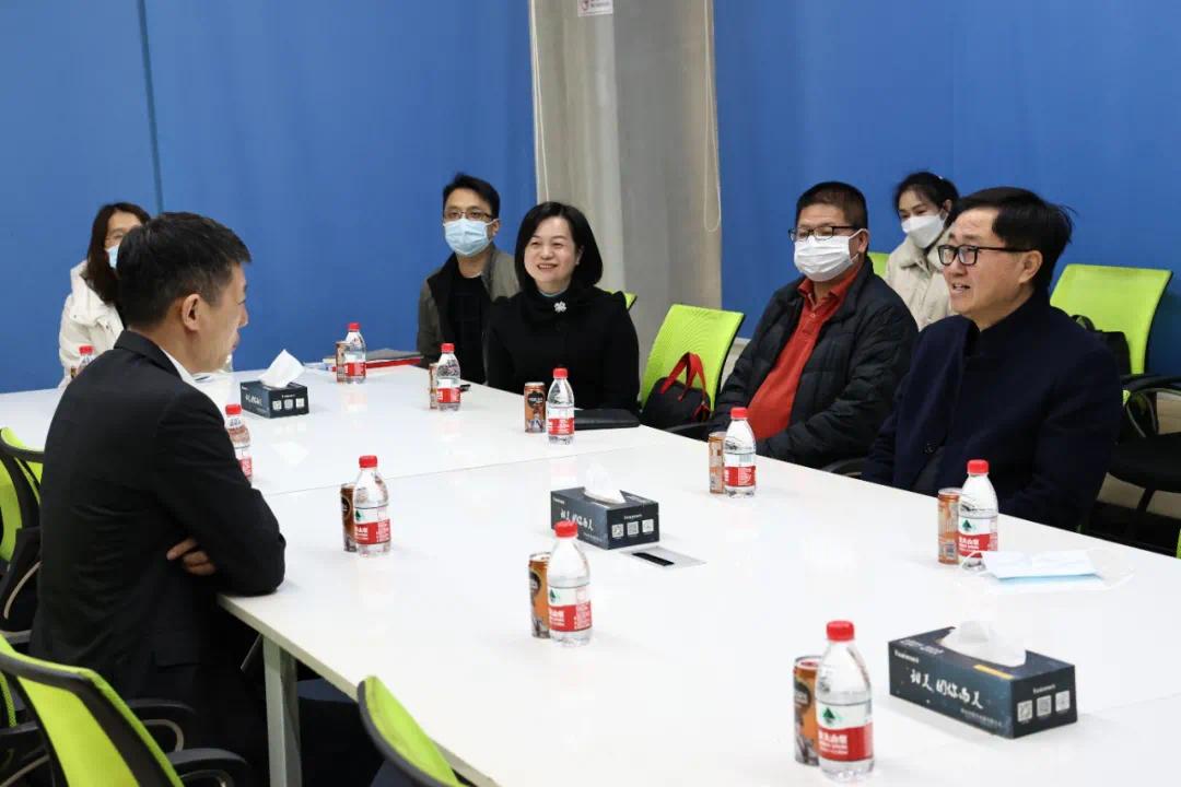 新春暖企！市人大副廳級干部關(guān)瑞麟等領(lǐng)導一行蒞臨我司新春走訪！